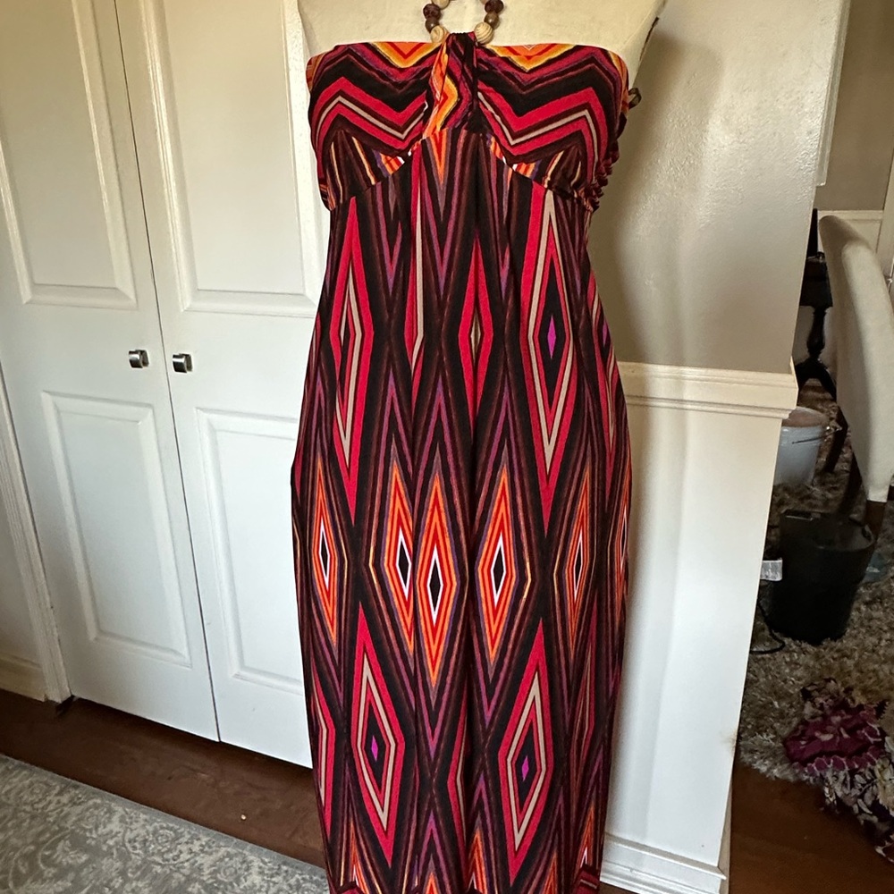 Valerie Bertinelli Red and Orange Strapless Sundress Maxi